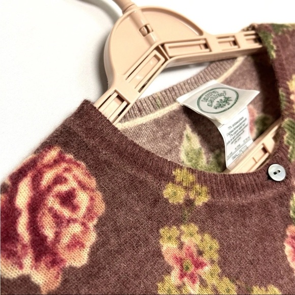 Laura Ashley Cardigan Sz S Angora Wool Rose Print Button Up Vtg Cottagecore EUC - Picture 7 of 15